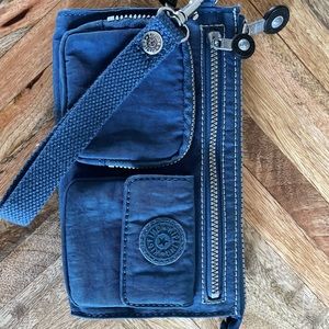Kipling wristlet